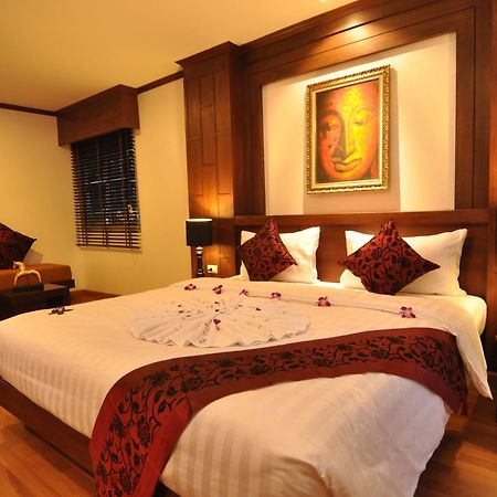 Hemingway'S Hotel Patong Εξωτερικό φωτογραφία