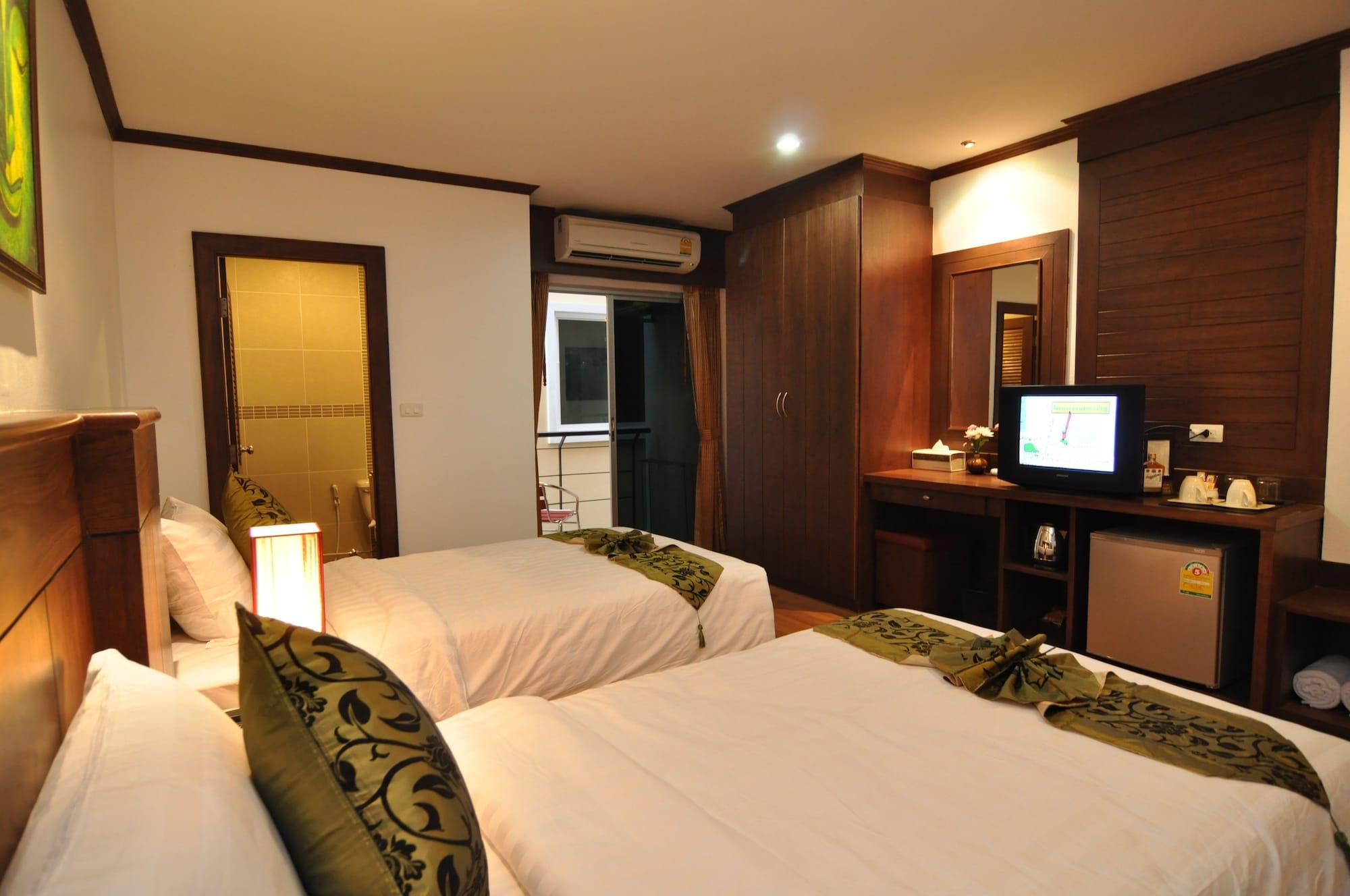 Hemingway'S Hotel Patong Εξωτερικό φωτογραφία