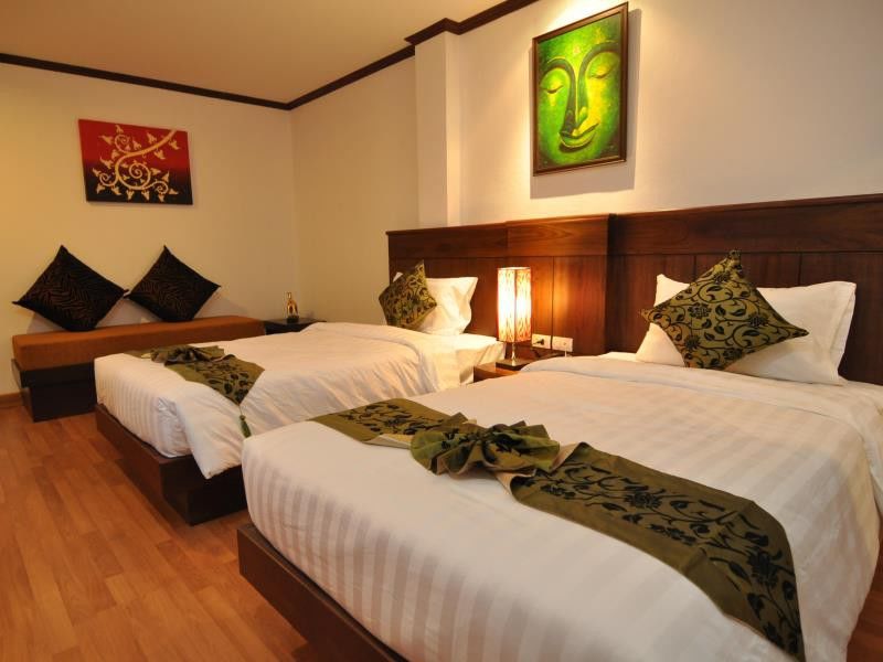 Hemingway'S Hotel Patong Εξωτερικό φωτογραφία