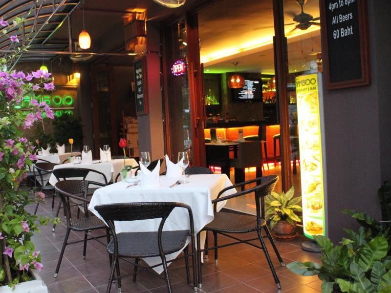 Hemingway'S Hotel Patong Εξωτερικό φωτογραφία